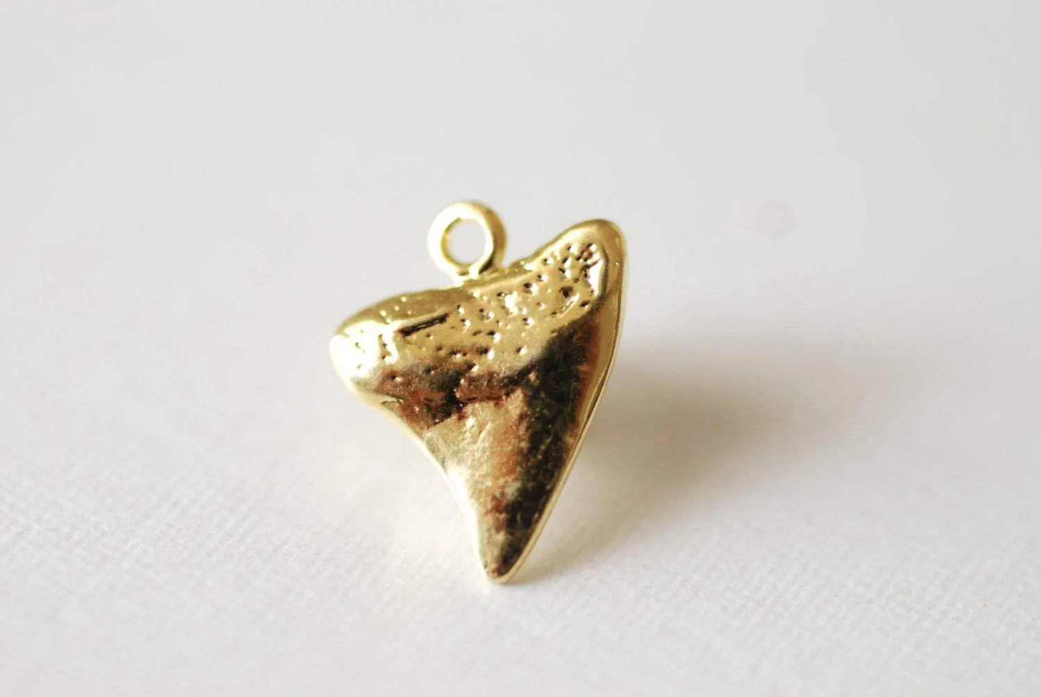 Shiny Vermeil Wholesale Gold Shark Tooth- 18k gold plated over Sterling Silver Shark tooth, Small shark tooth, Shark tooth Necklace Pendant, 73